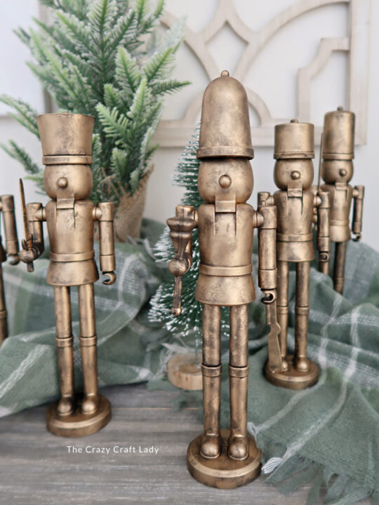DIY Antique Gold Nutcrackers - A Dollar Store Holiday Craft