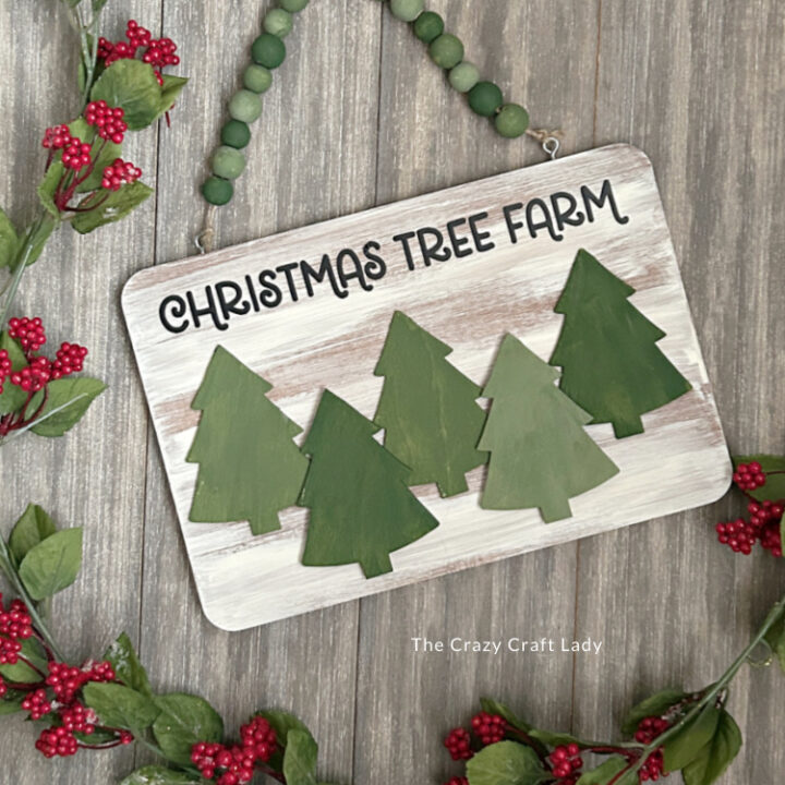 DIY Christmas Tree Farm Sign