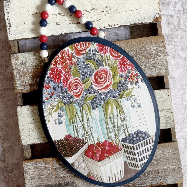 DIY Patriotic Door Hanger