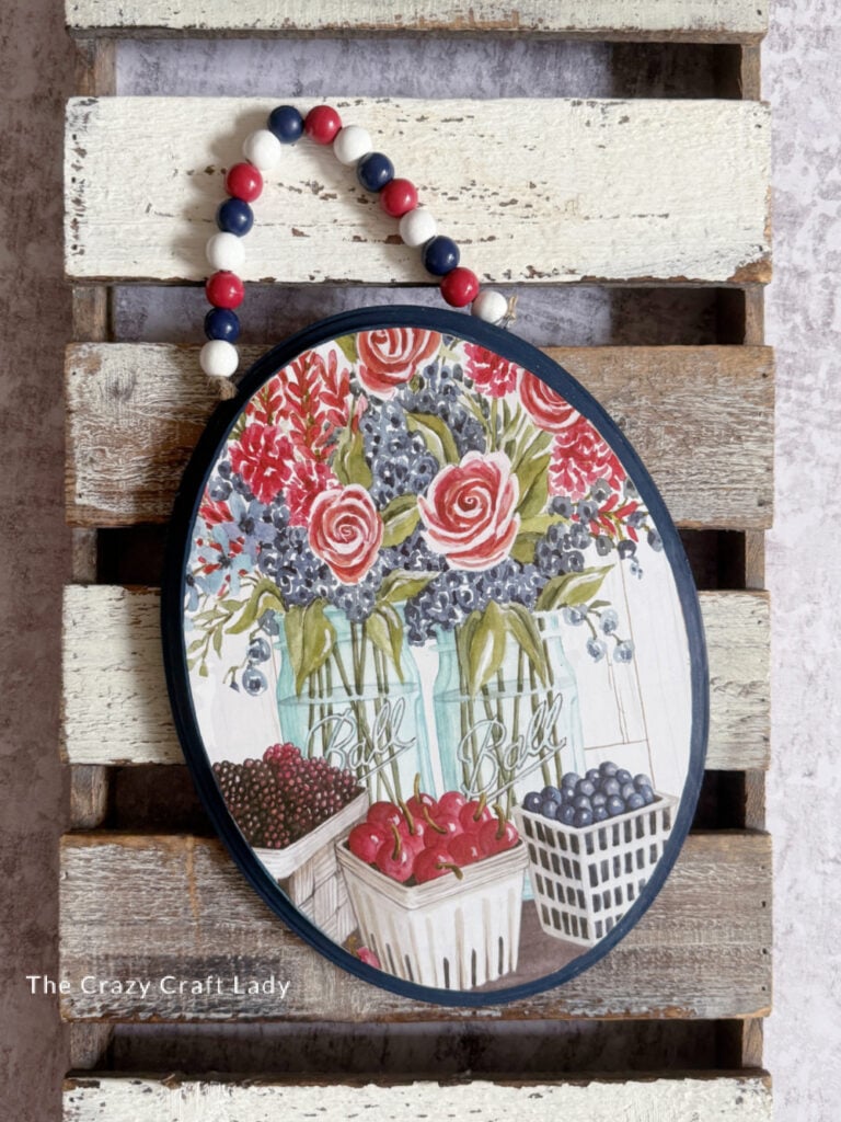Decoupage 4th of July Oval Door Hanger